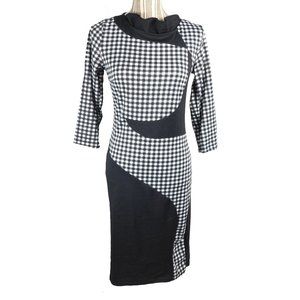 Round Neck Coloring HoundsTooth Bodycon Dress
